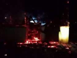 KEBAKARAN RUMAH SAAT LELAP TIDUR