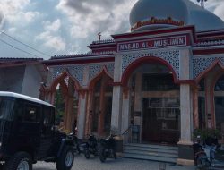 NGERI PEMUDA BERPARANG KEJAR PENJAGA MASJID PERKARA WIFI