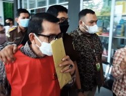 KASUS PENCABULAN DEKAN FISIP UNRI SEGERA DISIDANG DI PN PEKANBARU