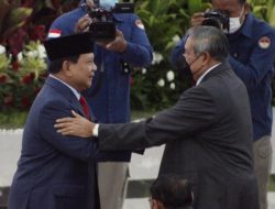 HANGAT PERTEMUAN PRABOWO DAN SBY DUO SAHABAT SALING HORMAT