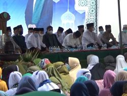 GUBERNUR AL HARIS PERINGATI ISRA’ MI’RAJ BERSAMA WARGA BATANGHARI