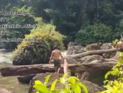 SEPATU BOOTS WARGA SUNGAI MUMU DITEMUKAN