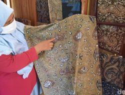 MENJAGA KUALITAS DAN DAYA SAING BATIK DENGAN SNI