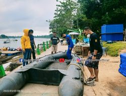 POLAIRUD SIAGAKAN ARMADA PENYELAMAT DI DANAU SIPIN