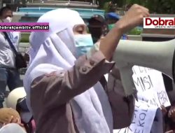 PELAJAR ANCAM KUASAI DPRD PROVINSI JAMBI