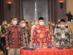 HADIRI LAUNCHING PERMENDAGRI NO. 59/2021, KETUA DPRD EDI PURWANTO : MASYARAKAT JAMBI HARUS DAPAT PELAYANAN TERBAIK
