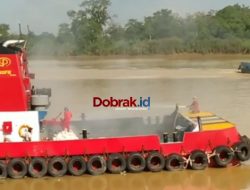 KAPAL TB BOJOMA TERBAKAR