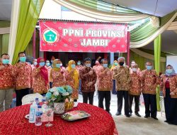 SAH MINTA LIBATKAN ORGANISASI PROFESI UNTUK PENDATAAN BIDAN, PERAWAT DAN TENAGA KESEHATAN DALAM PENGANGKATAN PNS