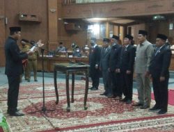YULI SETIA BAKTI LANTIK BADAN KEHORMATAN DPRD MUARO JAMBI MASA JABATAN 2022