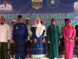 BUPATI MASNAH HADIRI PENGUKUHAN PEMANGKU ADAT DESA MARO SEBO