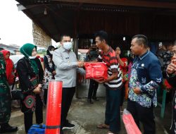 KORBAN KEBAKARAN SUNGAI PINANG DAPAT BANTUAN DARI BUPATI BUNGO