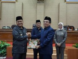 SEMUA FRAKSI BERIKAN PANDANGAN ATAS RANPERDA APBD 2021, FAUZI: MASIH ADA YANG HARUS DIPERDALAM