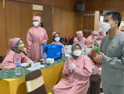 HINDARI KESAN PHP, SAH MINTA KEMENKES PRIORITASKAN 200 RIBU TENAGA KESEHATAN HONORER JADI PNS