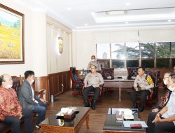 TIM KONFERWIL PWI SAMBANGI POLDA JAMBI