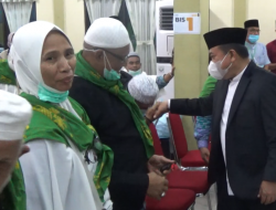 JEMAAH HAJI PROVINSI JAMBI KLOTER 12 TIBA DI KAMPUNG HALAMAN, AL HARIS : SYUKUR ALHAMDULILLAH SEGALA PUJI HANYA MILIK ALLAH