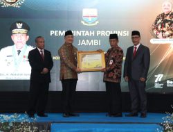 DIBAWAH KEPEMIMPINAN HARIS-SANI, PEMPROV JAMBI TERIMA PENGHARGAAN BKN AWARD 2022