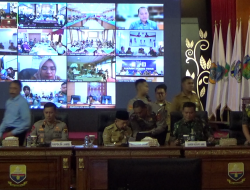 GUBERNUR AL HARIS PIMPIN RAPAT PENGENDALIAN INFLASI DAERAH