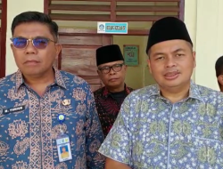 SEKOLAH LEWAT JEMBATAN DARURAT, KEMAS FARIED MINTA DINAS PUPR KOTA JAMBI BANGUN AKSES JEMBATAN