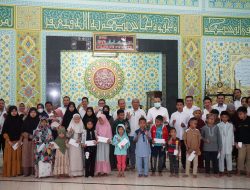 RAGAM UPAYA PTPN DUKUNG SOSIAL EKONOMI MASYARAKAT SAMBUT LEBARAN JELANG TERBENTUKNYA PALMCO