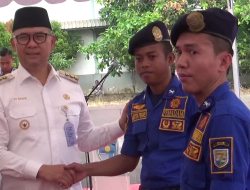 WALIKOTA FASHA BERSAMA PT SINAR SENTOSA PRIMATAMA SERAHKAN 1.400 PAKET SEMBAKO KEPADA MASYARAKAT