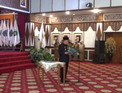 GUBERNUR AL HARIS LANTIK 91 PEJABAT KEPALA SEKOLAH DAN KABAG TU
