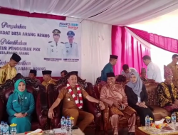 PJ BUPATI BACHYUNI HADIRI PENGUKUHAN PEMANGKU ADAT DESA ARANG-ARANG