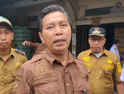 SIDAK BONGKAR MUAT BARANG, KOMISI III DPRD KOTA JAMBI DAN DISHUB TURUN KE LOKASI