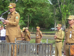 HARI PERTAMA KERJA, BUPATI BBS PIMPIN APEL PERDANA MASUK KERJA ASN