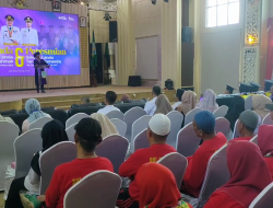 WALIKOTA MAULANA MEWISUDA PULUHAN LANSIA TANGGUH KOTA JAMBI