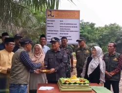 WALI KOTA JAMBI LETAKKAN BATU PERTAMA PEMBANGUNAN TPS3R DI KAMPUNG PAJERO