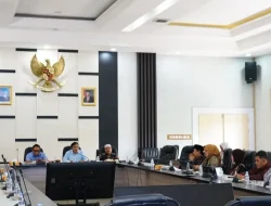 DPRD Jambi bersama Kanwil Kemenkum Jambi Dorong Dana Desa untuk Insentif Paralegal