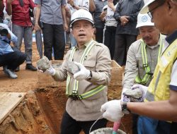 Gubernur Al Haris Letakkan Batu Pertama Pembangunan RSUD Bukit Tengah Kerinci